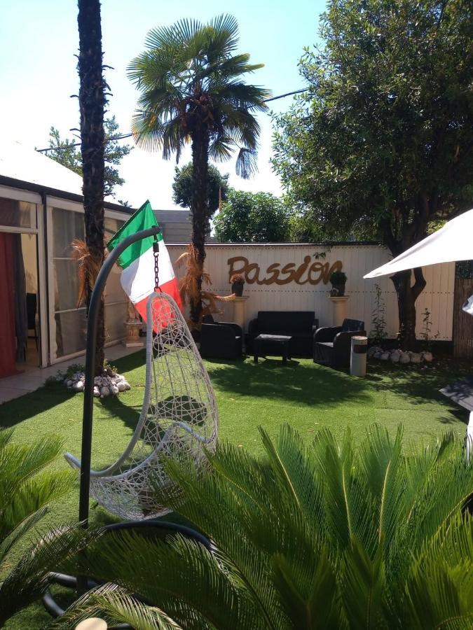 Exclusive Passion Rho Exterior foto